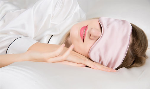 Are silk sheets good for your skin?