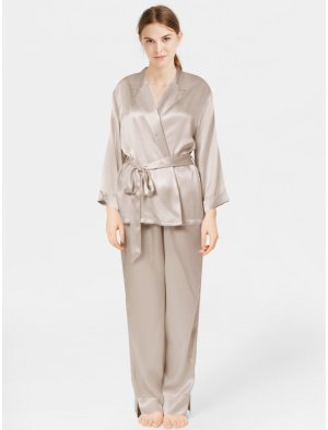 22 Momme Contrast Trim Silk Pajamas Set For Women